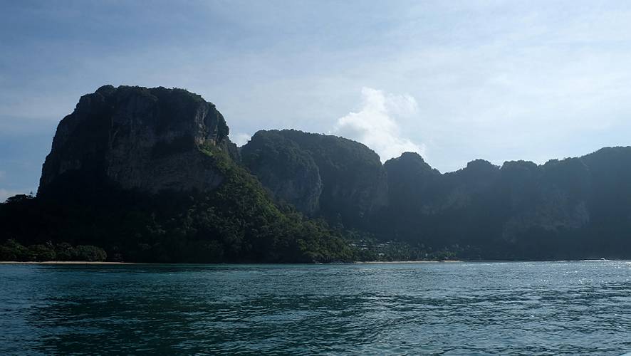 01-ao nang_050